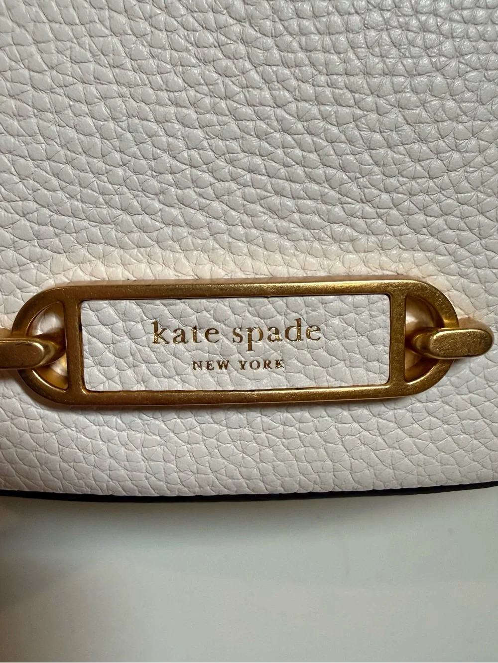 Kate Spade Gramercy Medium Bucket Bag Raffia Spade Flower Monogram White KC197